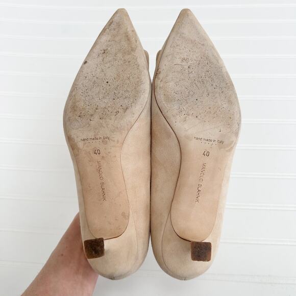 Manolo Blahnik Maysale Suede Tan Buckle Kitten Heel Pumps Nude Pointed Toe 40 - Picture 7 of 10